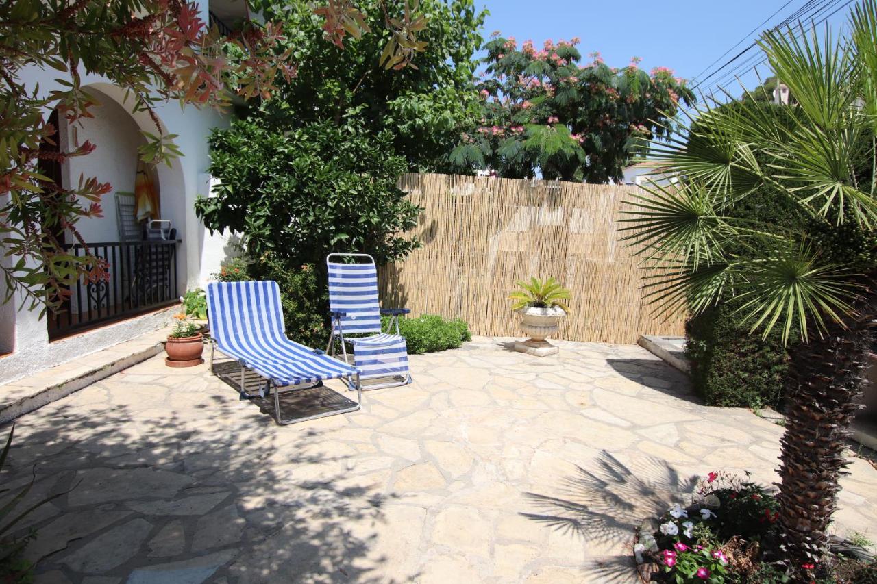 Planta Baja, Primera Linea, Playa, Jardin Privado, Ardiaca, Cambrils, Apartamento Jacqueline ภายนอก รูปภาพ