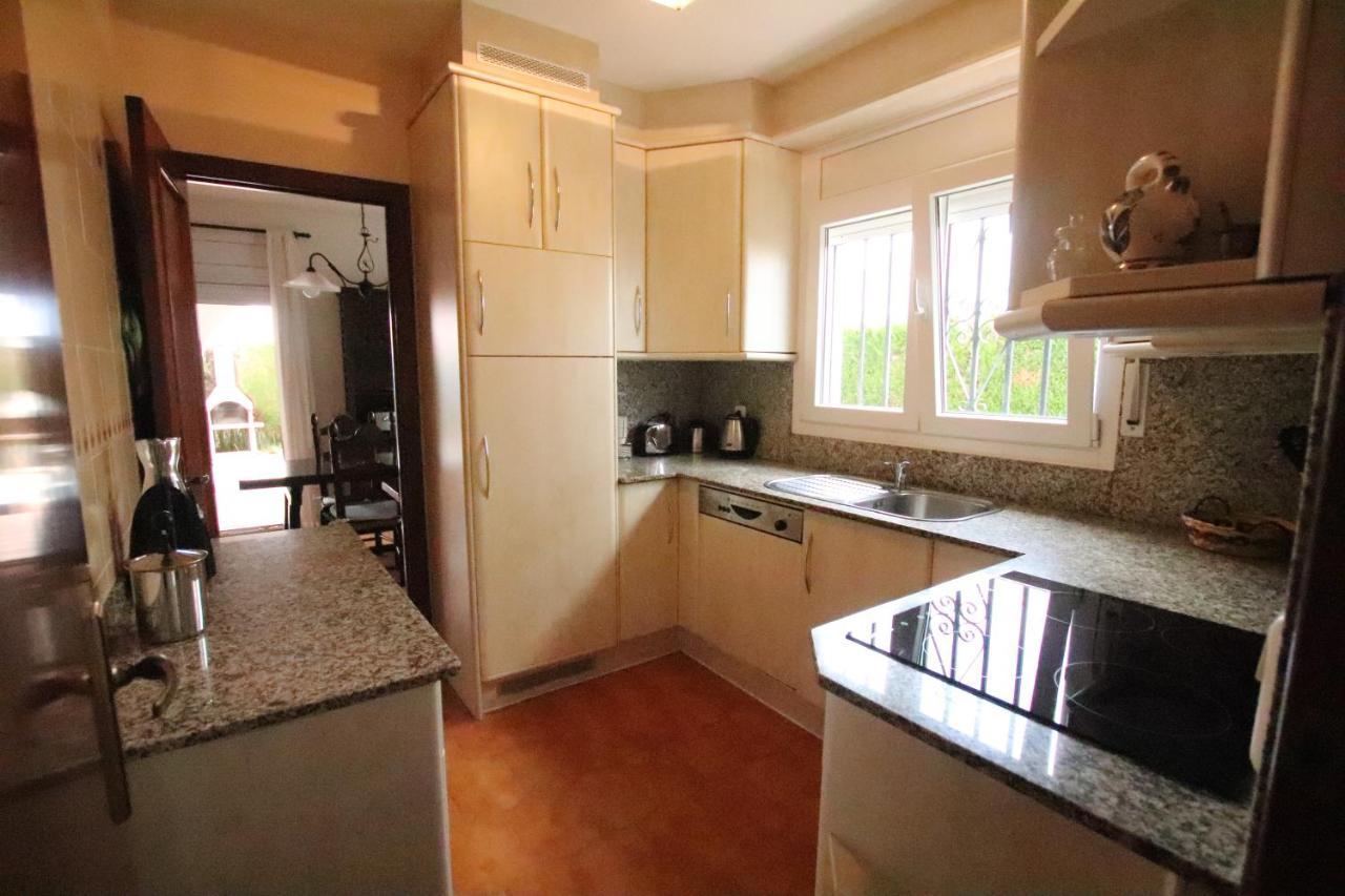 Planta Baja, Primera Linea, Playa, Jardin Privado, Ardiaca, Cambrils, Apartamento Jacqueline ภายนอก รูปภาพ