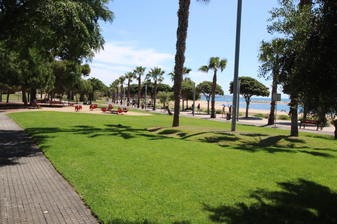 Planta Baja, Primera Linea, Playa, Jardin Privado, Ardiaca, Cambrils, Apartamento Jacqueline ภายนอก รูปภาพ