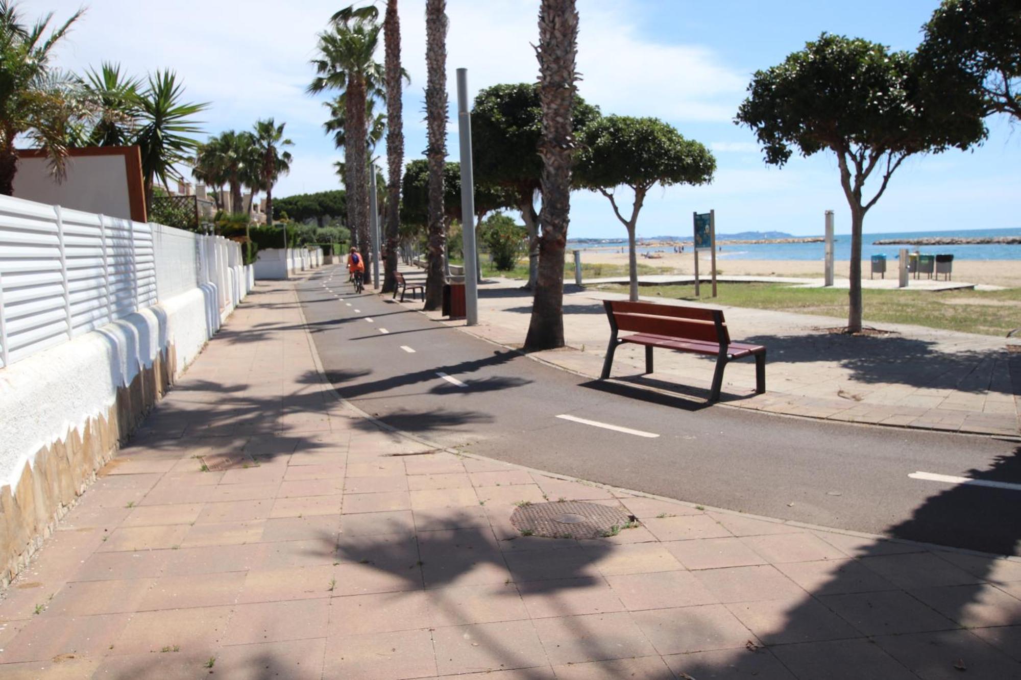 Planta Baja, Primera Linea, Playa, Jardin Privado, Ardiaca, Cambrils, Apartamento Jacqueline ภายนอก รูปภาพ